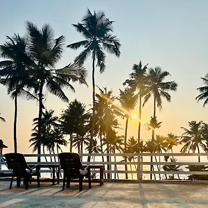 Sunset Beach , Varkala India